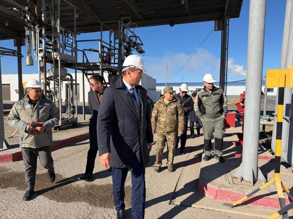 Астанада мұнай базаларында өнеркәсіптік қауіпсіздік талаптарының сақталуына тексерулер жүргізілуде — Фотосурет 5