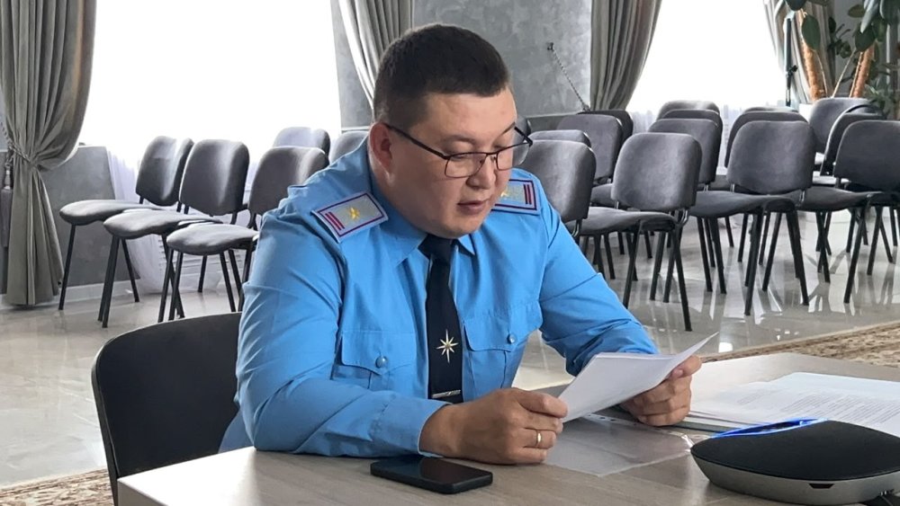 Бірінші мұз қату кезеңіндегі су айдындарындағы балалар қауіпсіздігі — Фотосурет 1