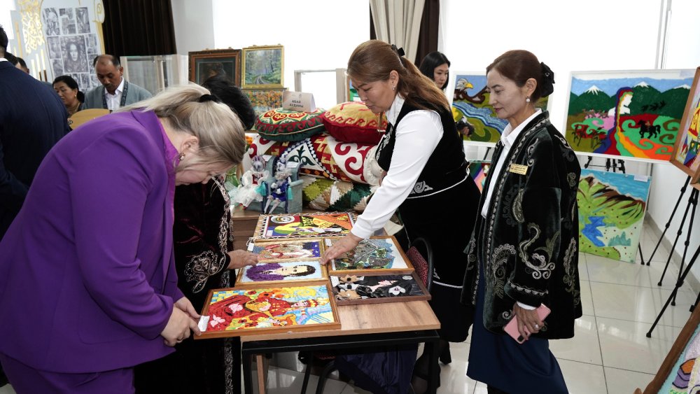 Дәстүрден сәнге дейін: Семейде «ABAI ШЕБЕР FEST» этнофестивалі өтті — Фотосурет 6