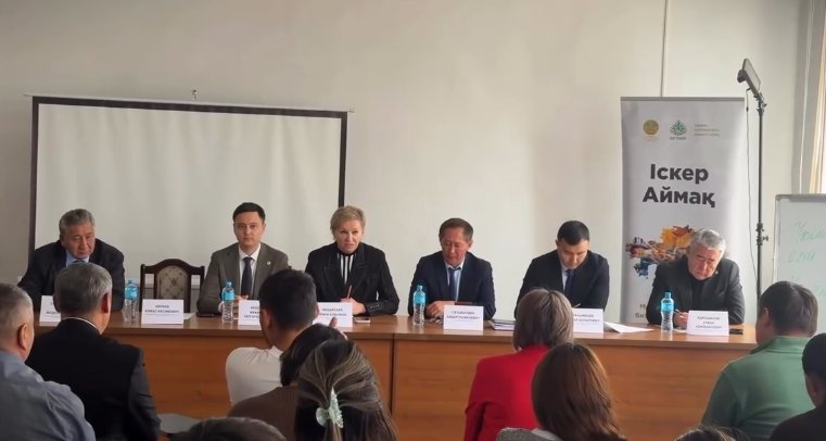 Қарқаралыда бизнес-қоғамдастық өкілдерімен кездесу өтті — Фотосурет 4