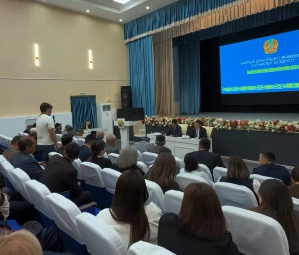 Қарақия ауданының Бостан ауылында есептік кездесу өтті — Фотосурет 4