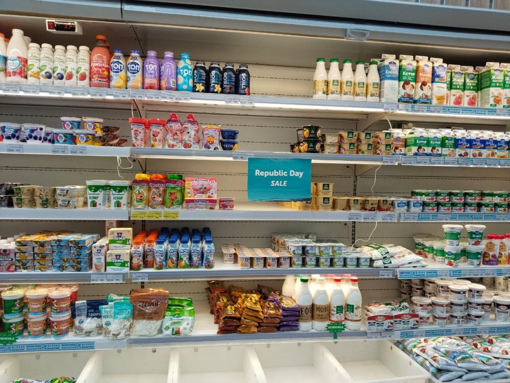 Республика күнін мерекелеу аясында, мерекелік сауда науқандары өтіп жатыр. — Фотосурет 2