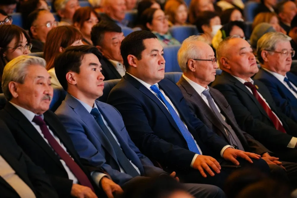 Астанада Республика күніне арналған салтанатты концерт өтті — Фотосурет 4