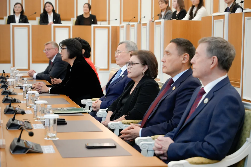 Республика күні – Қазақстан мемлекеттілігінің, тәуелсіздігі мен халық бірлігінің символы — Фотосурет 2