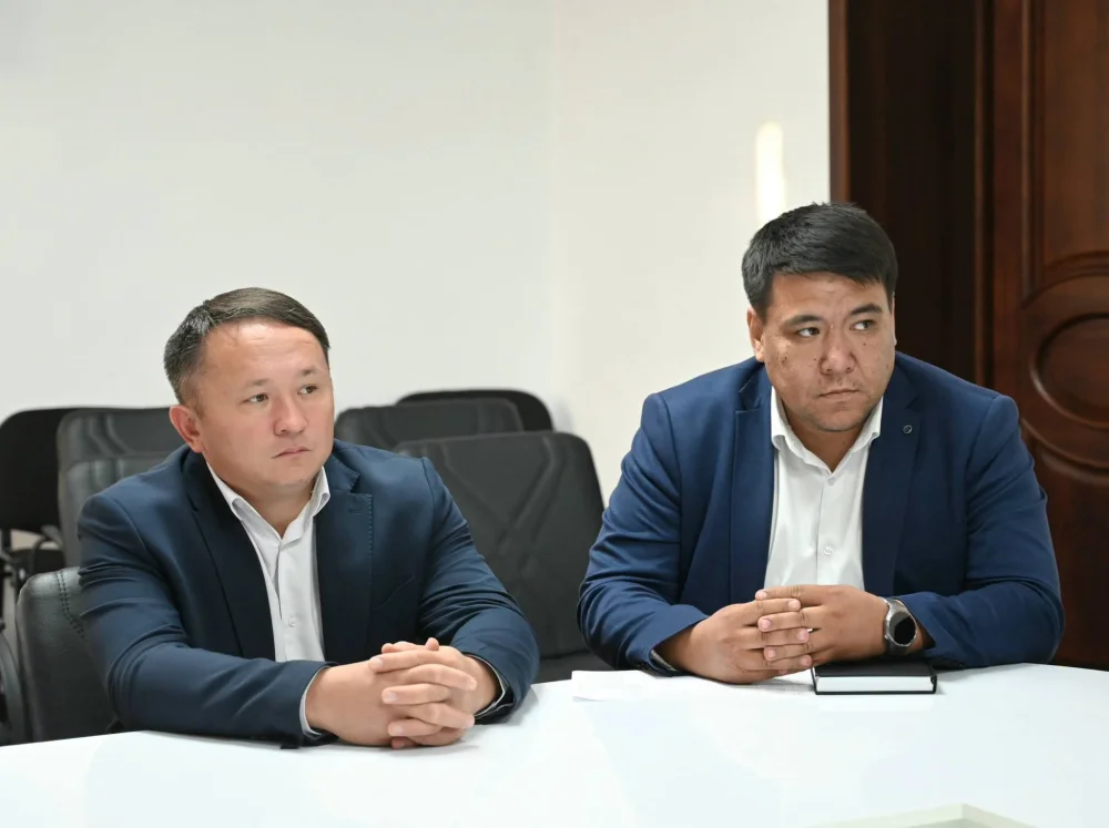 ХАЛЫҚТЫҢ ҮНІ – БИЛІКТІҢ БАҒДАРЫ — Фотосурет 10