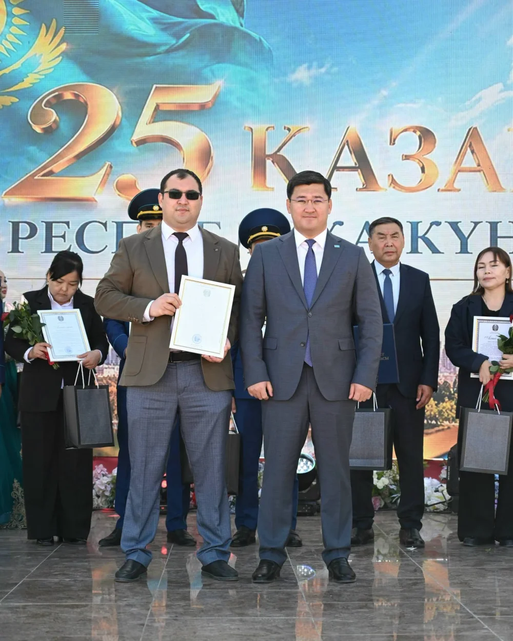 ЖЕТІСАЙДА ҰЛТТЫҚ МЕРЕКЕ ЖОҒАРЫ ДЕҢГЕЙДЕ АТАЛЫП ӨТТІ — Фотосурет 13
