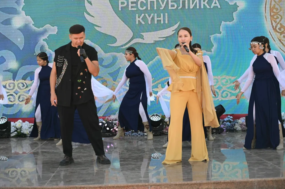 ЖЕТІСАЙДА ҰЛТТЫҚ МЕРЕКЕ ЖОҒАРЫ ДЕҢГЕЙДЕ АТАЛЫП ӨТТІ — Фотосурет 27
