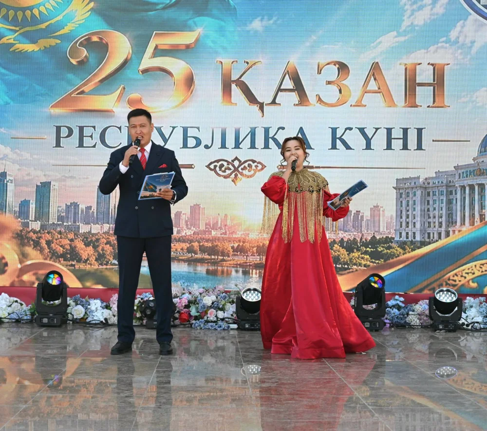 ЖЕТІСАЙДА ҰЛТТЫҚ МЕРЕКЕ ЖОҒАРЫ ДЕҢГЕЙДЕ АТАЛЫП ӨТТІ — Фотосурет 6