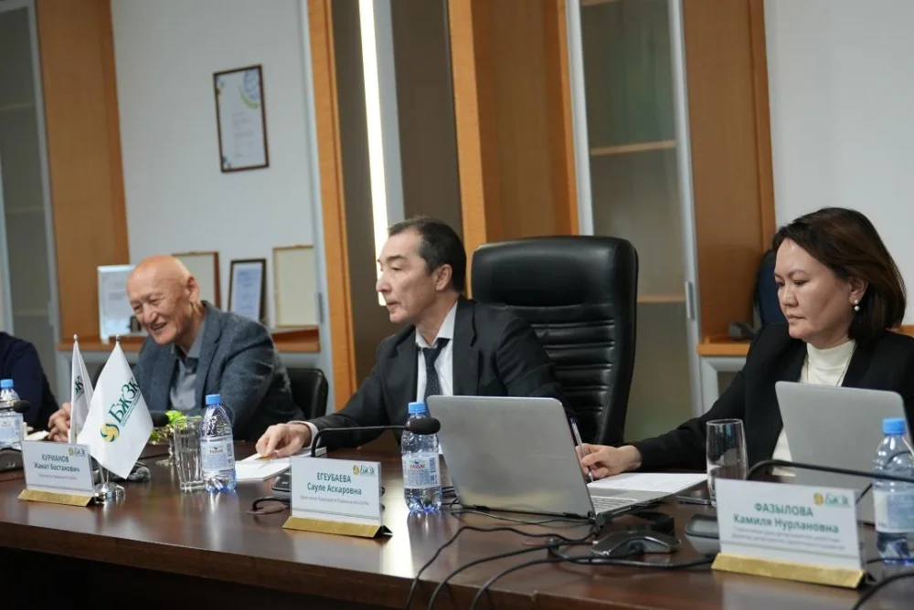 Қазақстанда зейнетақы жүйесін одан әрі жетілдіруге бағытталған жұмыстар атқарылуда — Фотосурет 5
