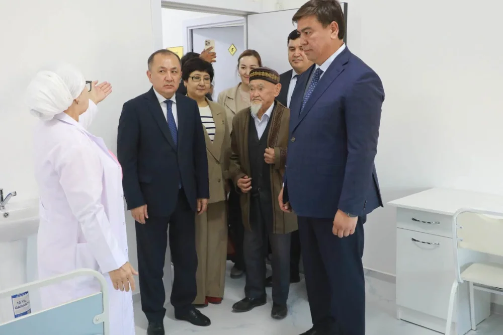 ТҮРКІСТАН: САРЫҒАШТА ЕКІ МЕДИЦИНАЛЫҚ НЫСАН АШЫЛДЫ — Фотосурет 8