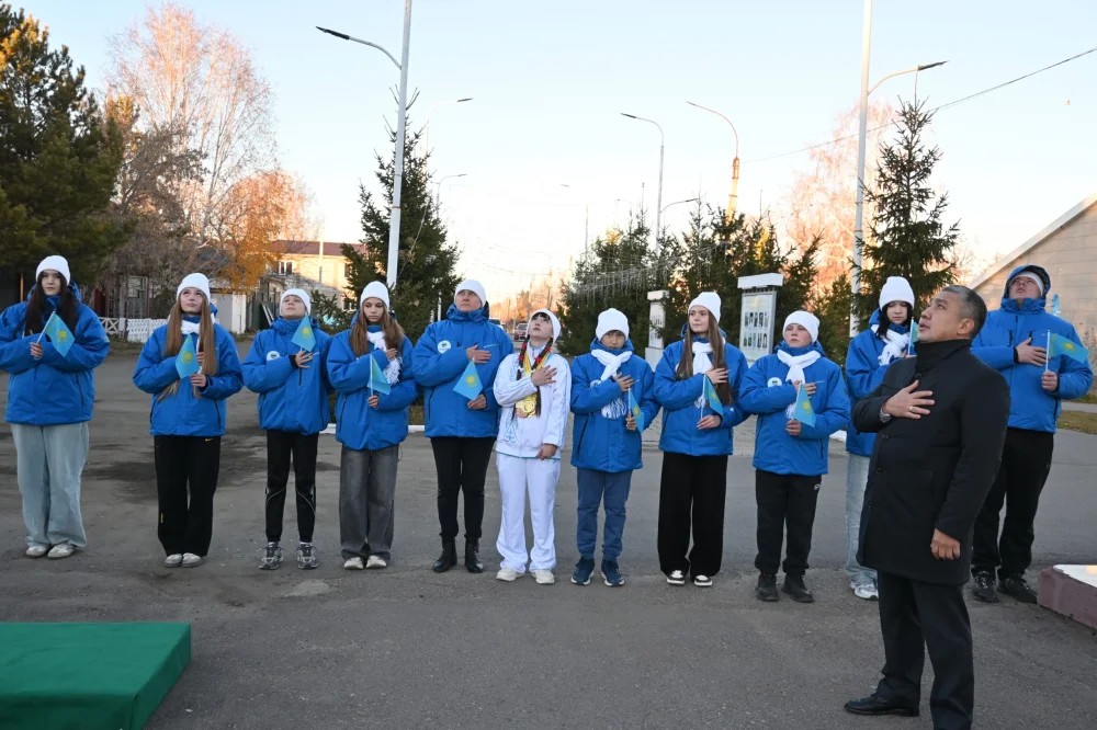 Қазақстан Республикасының Мемлекеттік Туын көтеру салтанатты рәсімі — Фотосурет 3