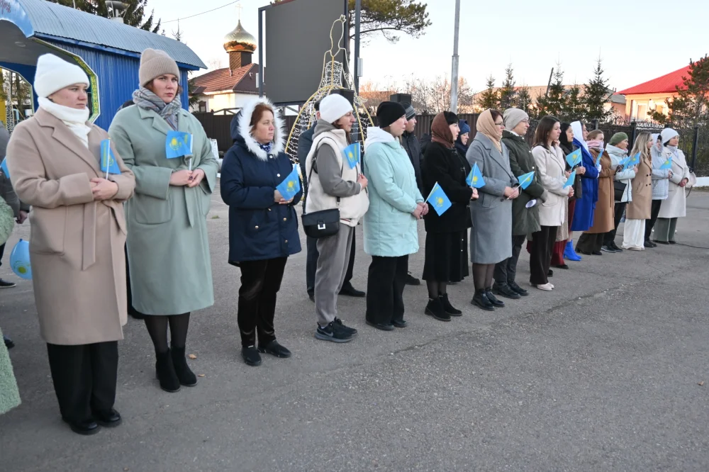 Қазақстан Республикасының Мемлекеттік Туын көтеру салтанатты рәсімі — Фотосурет 4