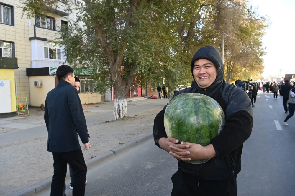 «Алтын күз – 2026»: 1200 тоннадан астам ауыл шаруашылығы өнімдері ұсынылды — Фотосурет 17