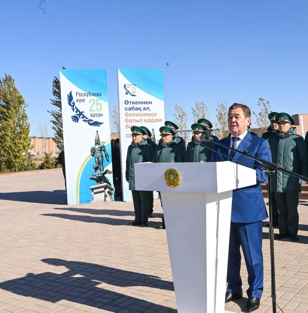 Мемлекеттік Ту көтеру рәсімі өтті — Фотосурет 11