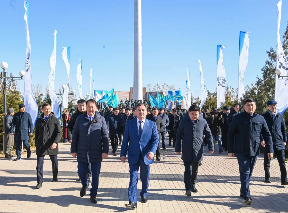 Мемлекеттік Ту көтеру рәсімі өтті — Фотосурет 13