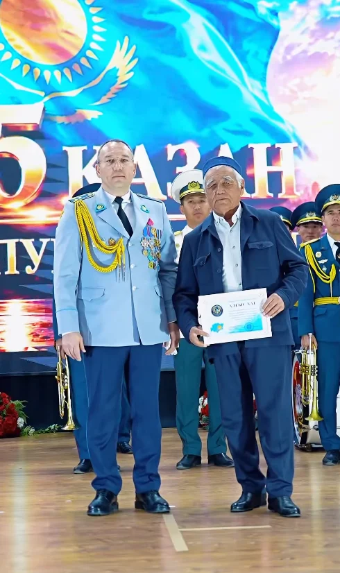 Шымкент қаласы полиция департаментінде Республика күніне орай салтанатты іс-шара өтті