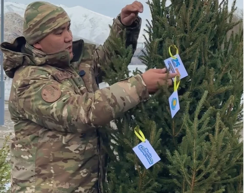 Қызметте де, елімізді жасыл әрі қауіпсіз етуге деген ұмтылыстада біз біргеміз — Фотосурет 3