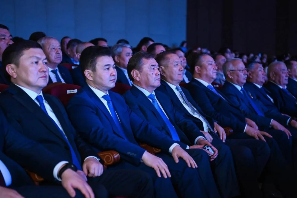 Республика күні: Ерен еңбекке – елеулі құрмет — Фотосурет 6