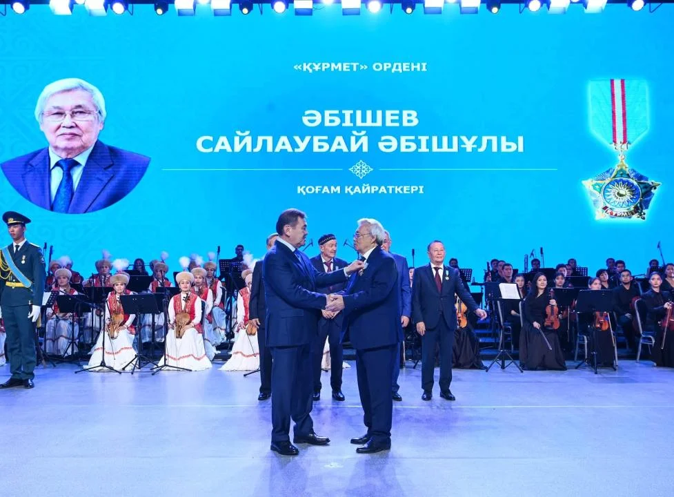 Республика күні: Ерен еңбекке – елеулі құрмет — Фотосурет 17