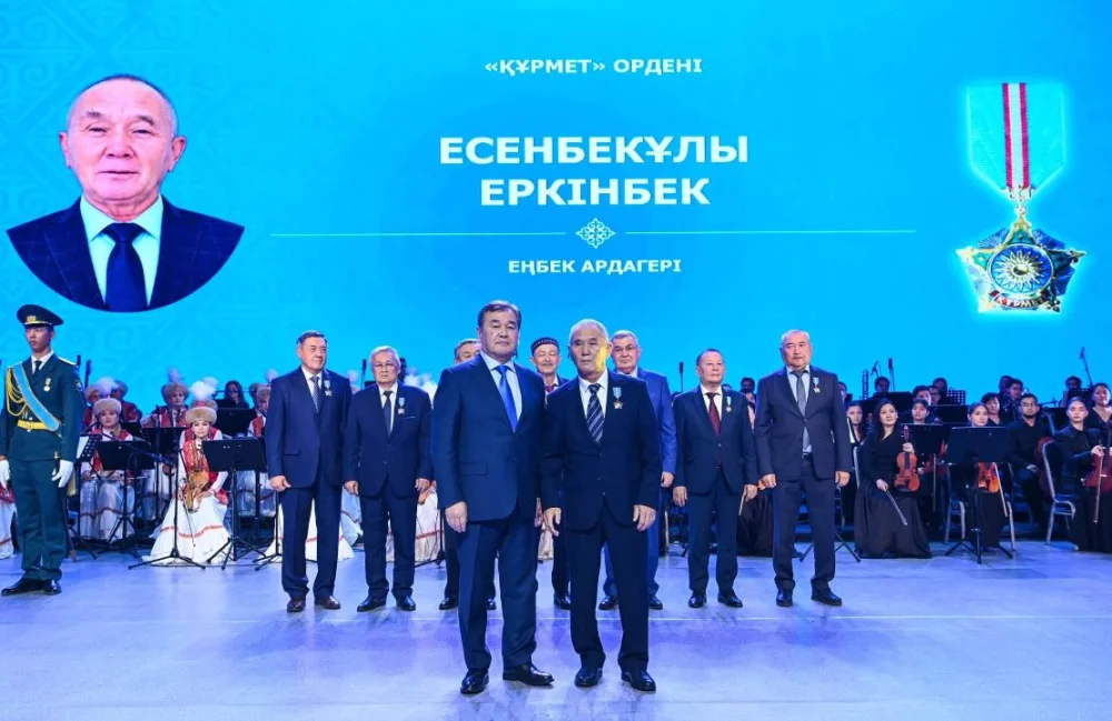 Республика күні: Ерен еңбекке – елеулі құрмет — Фотосурет 16