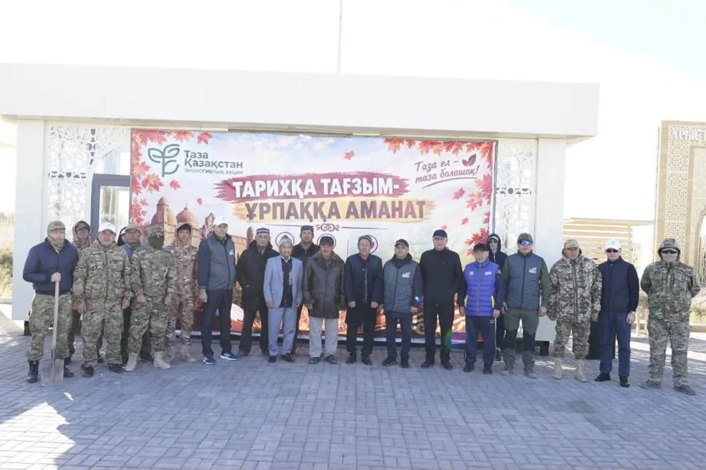 «ТАРИХҚА ТАҒЗЫМ-ҰРПАҚҚА АМАНАТ» БАСТАМАСЫ АЯСЫНДА 500-ГЕ ЖУЫҚ АДАМ СЕНБІЛІККЕ ШЫҚТЫ — Фотосурет 1
