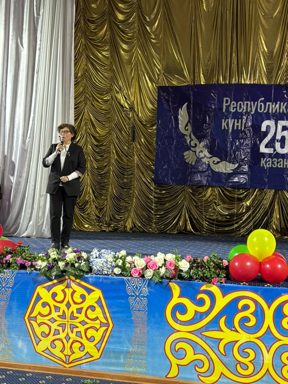 Лепсі ауылдық округінде Республика күніне арналған мерекелік концерт өтті — Фотосурет 3