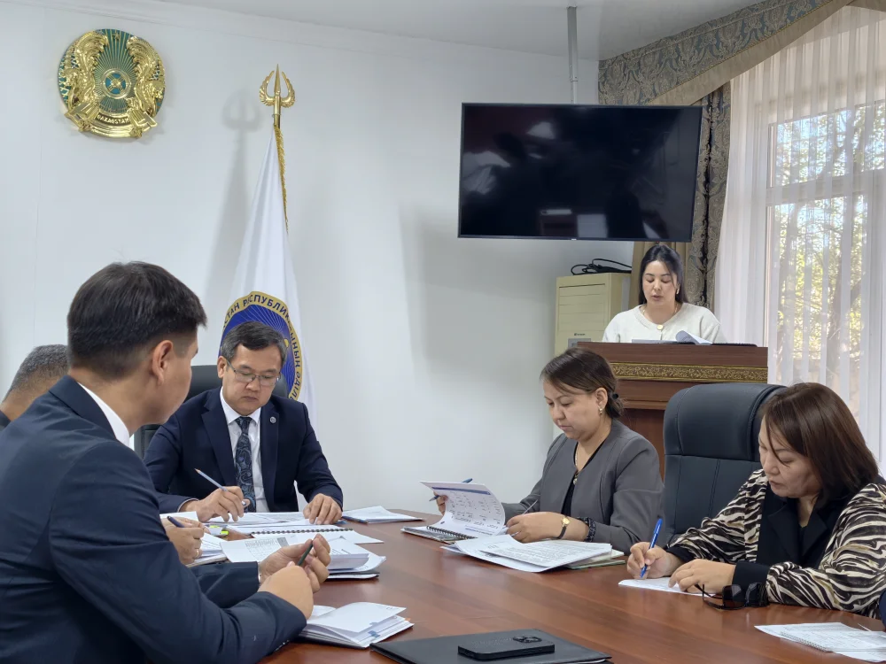 Жетісу облысы Әділет департаментінде аппарат отырысы өтті — Фотосурет 2