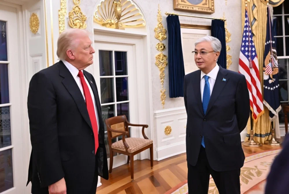Президент Дональд Трамп Қасым-Жомарт Тоқаевты Республика күнімен құттықтады — Фотосурет 1