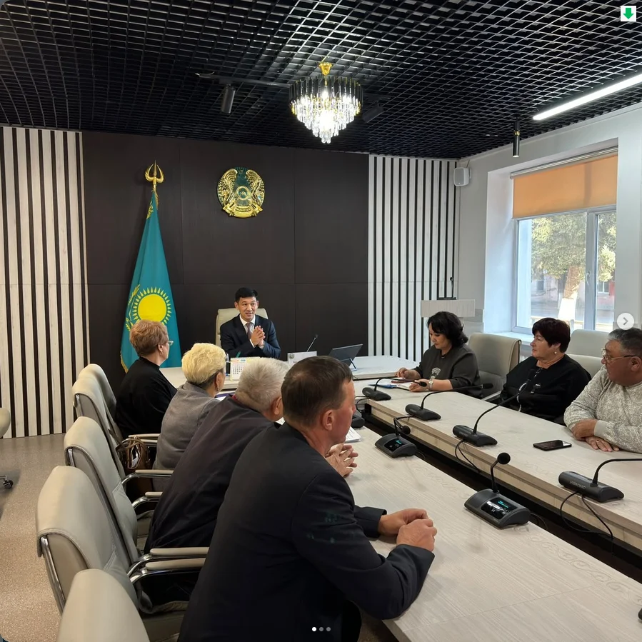 Е.Тураров Алтай ауданының шаруа қожалықтарының басшыларымен кездесу өткізді. — Фотосурет 1
