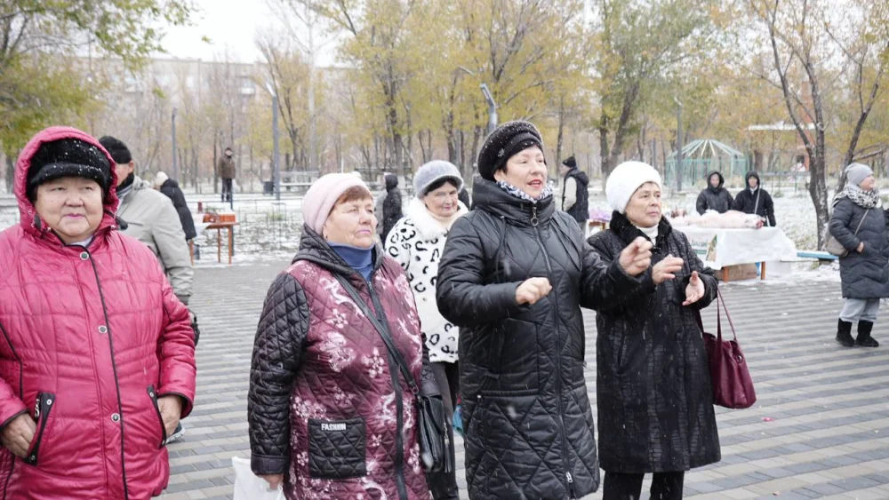 ШҮЛБІ КЕНТІНДЕ АУЫЛ ШАРУАШЫЛЫҒЫ ӨНІМДЕРІНІҢ ЖӘРМЕҢКЕСІ ӨТТІ — Фотосурет 6