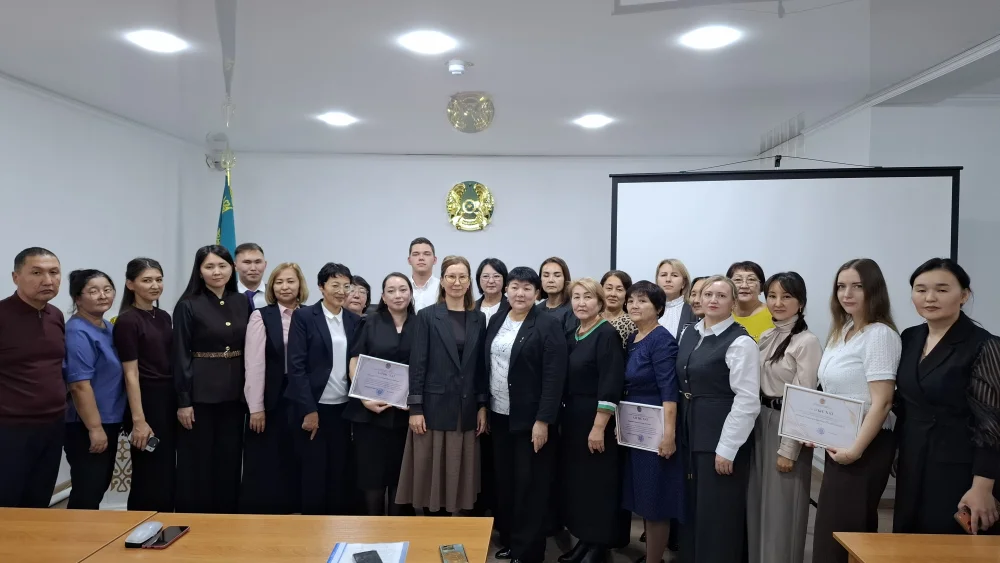 Департаменттегі мемлекеттік қызметшілердің қатары жаңа кадрлармен толықтырылды. — Фотосурет 4