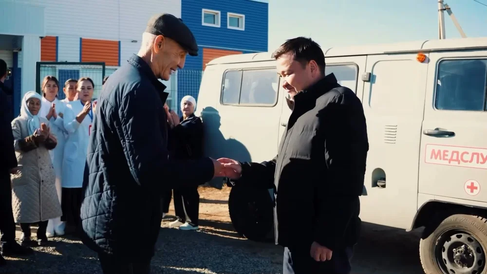 25 Қазан Республика күні қарсаңында Байғанин ауданының Ноғайты фельдшерлік-акушерлік пунктіне жаңа жедел жәрдем көлігі табысталды — Фотосурет 2
