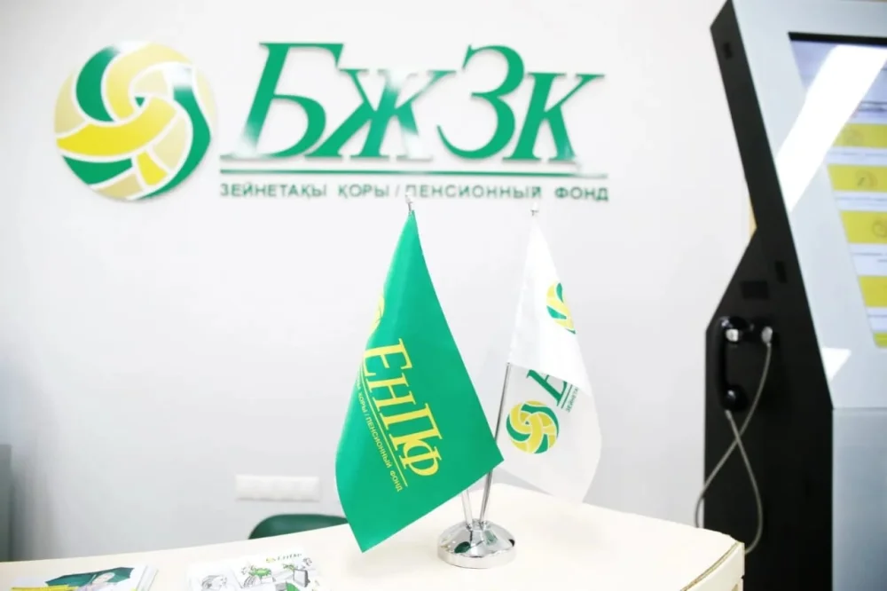 ЕАЭО елдерінде еңбек қызметін жүзеге асыру кезінде азаматтардың еңбек және азаматтық-құқықтық шарттар жасасуының маңыздылығы туралы