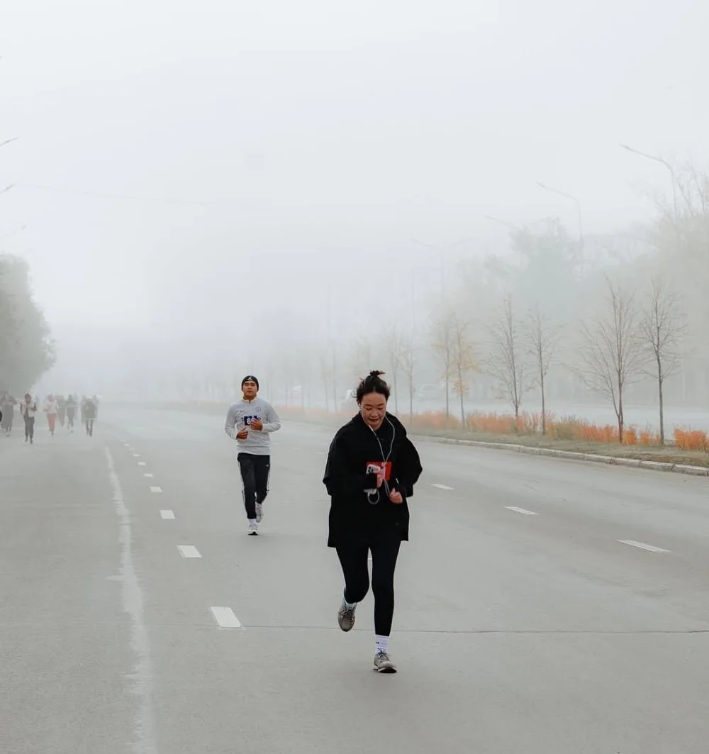 Жастар мен жастар ұйымдарының өкілдері қатысқан ERTIS RUN жүгіру марафоны өтті. — Фотосурет 4