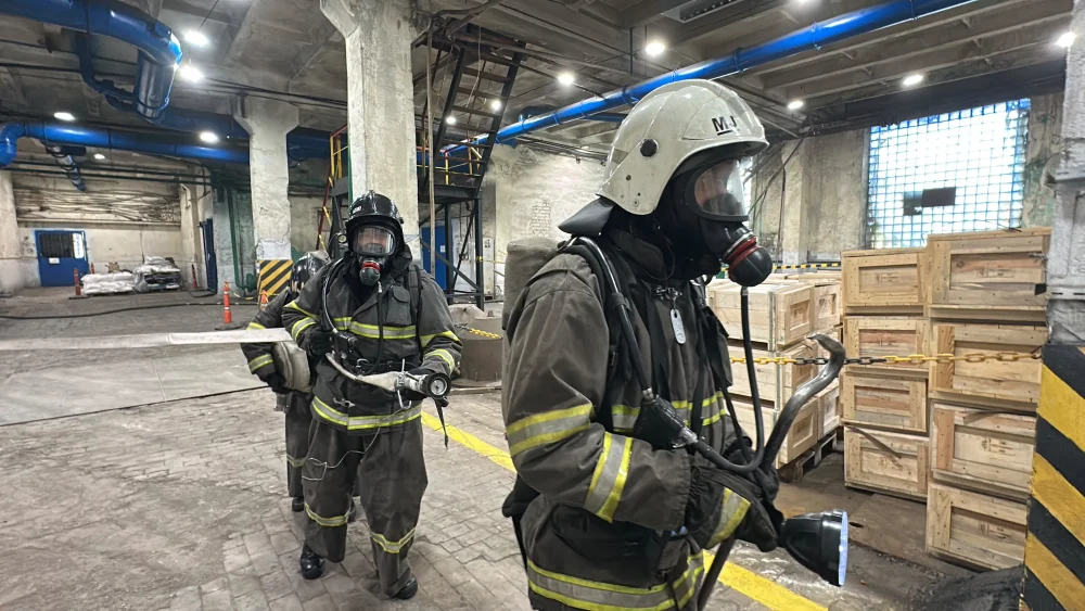 ШҚО құтқарушылары өндірістік нысанда оқу-жаттығу өткізді — Фотосурет 1