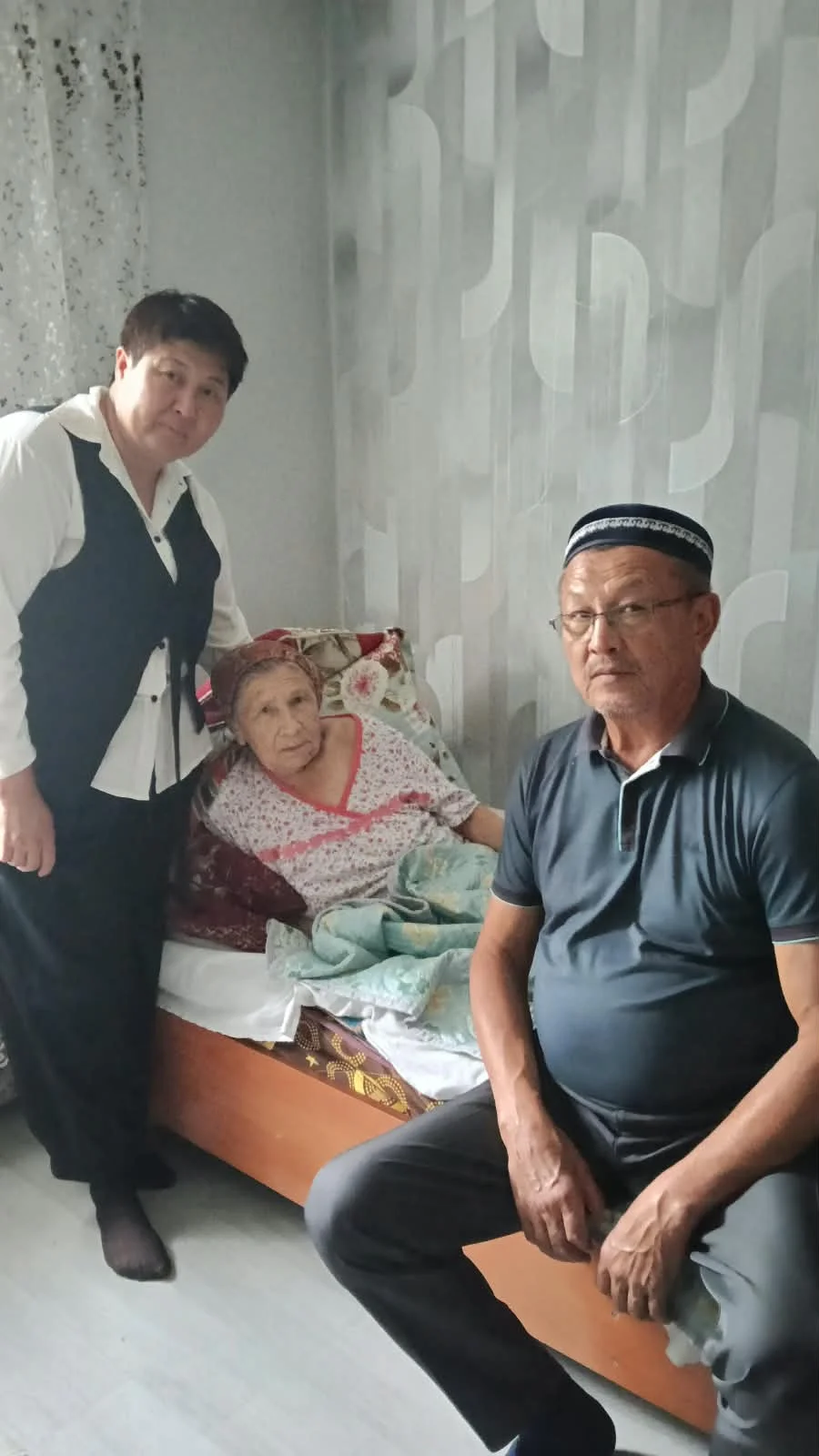 Қарттар күніне орай ауылымыздың ардақты қарияларына құрмет көрсетілді. — Фотосурет 4