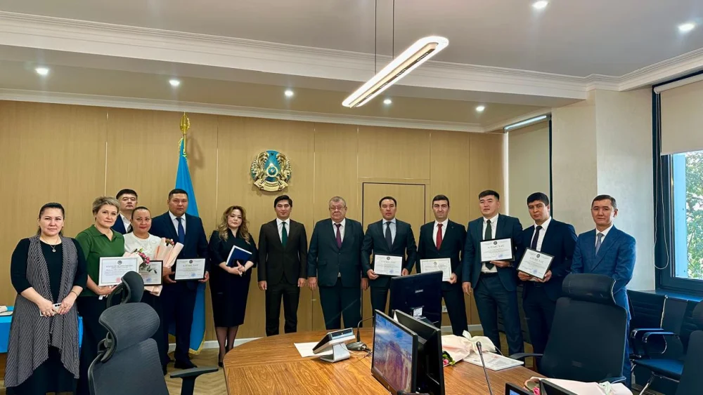 Қазақстан Республикасының күніне орай салтанатты марапаттау! — Фотосурет 1