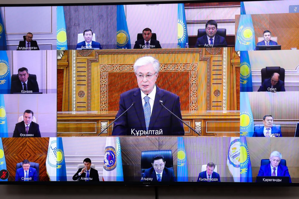 ШЫМКЕНТ ҚАЛАСЫНЫҢ ӘКІМДІГІ ПРЕЗИДЕНТ ЖОЛДАУЫМЕН ТАНЫСТЫ — Фотосурет 2