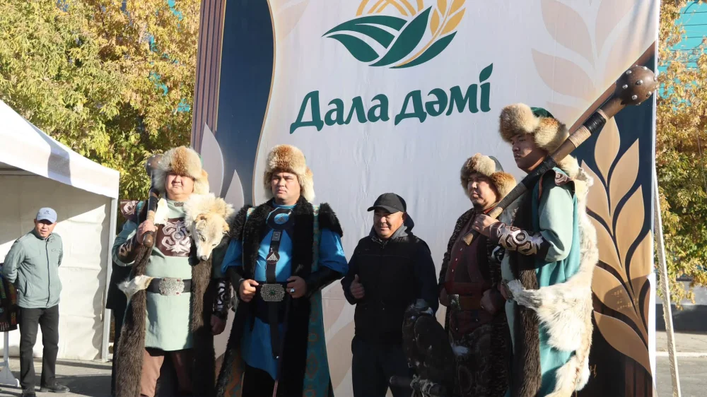 Қызылордада Cырдария ауданының жәрмеңкесі өтті — Фотосурет 18