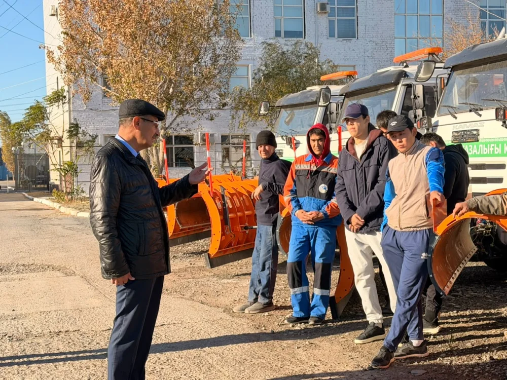 ЕҢБЕК ЗАҢНАМАСЫ ЖӘНЕ ЕҢБЕК ҚАУІПСІЗДІГІ ТАЛАПТАРЫНА ТҮСІНДІРМЕ ЖҰМЫСТАРЫ ЖҮРГІЗІЛДІ — Фотосурет 3