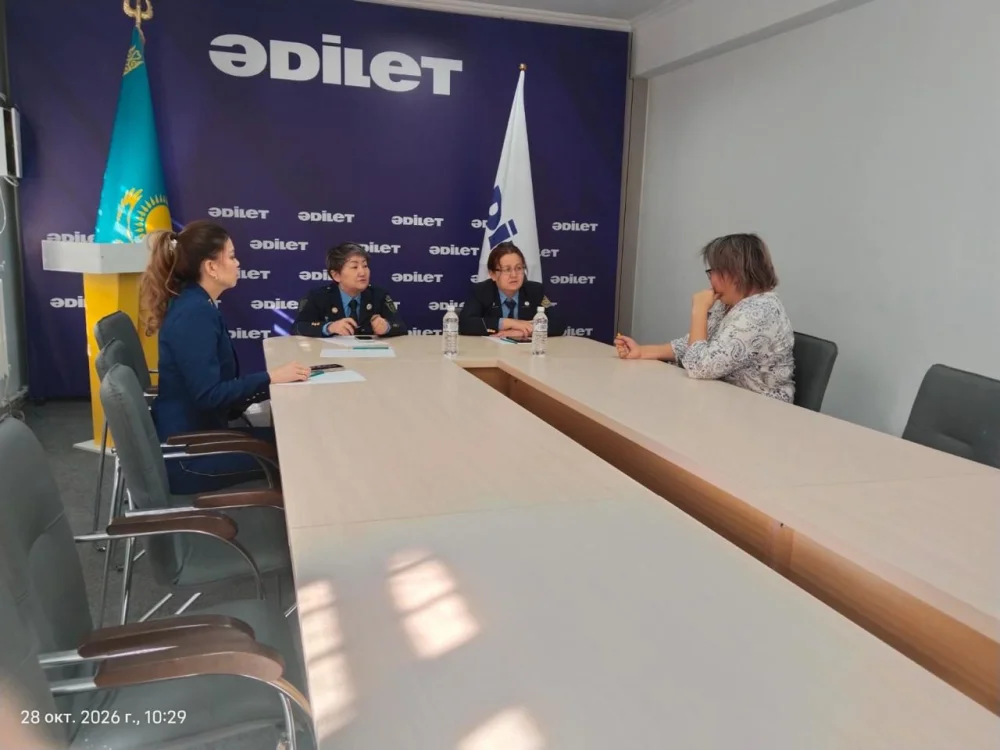 «ЗАҢ ЖӘНЕ ТӘРТІП»: ІЛЕ АУДАНЫНДА «ӘДІЛЕТ КЕҢЕС БЕРЕДІ» АКЦИЯСЫ ӨТТІ — Фотосурет 2
