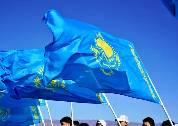 КЕНТАУДА РЕСПУБЛИКА КҮНІНЕ ОРАЙ МЕМЛЕКЕТТІК ТУ КӨТЕРУ РӘСІМІ ӨТТІ — Фотосурет 6