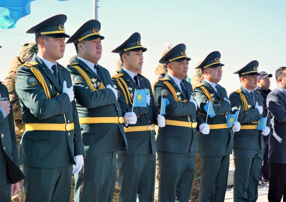 КЕНТАУДА РЕСПУБЛИКА КҮНІНЕ ОРАЙ МЕМЛЕКЕТТІК ТУ КӨТЕРУ РӘСІМІ ӨТТІ — Фотосурет 4