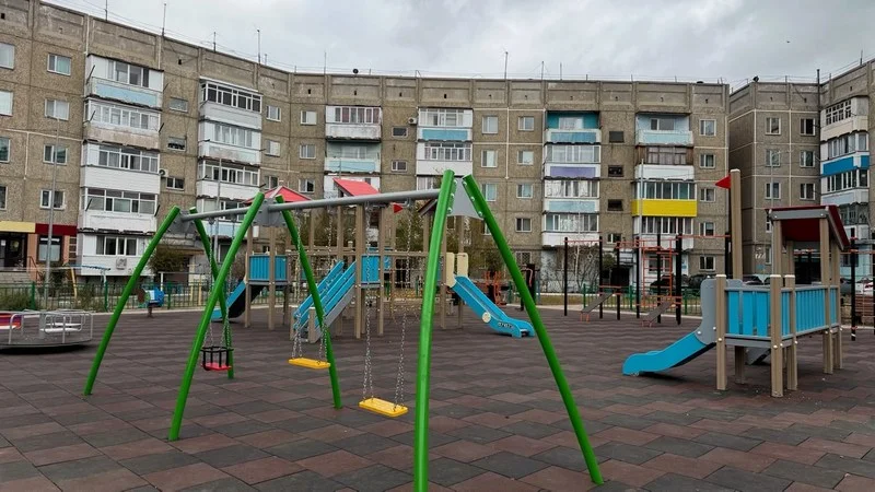 Шахтинскіде балаларға арналған жеті жаңа ойын алаңы салынды