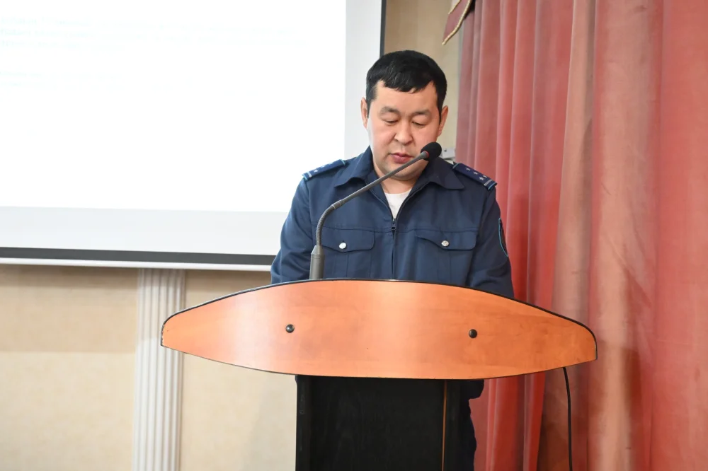 Сандықтау ауданында кәмелетке толмағандар комиссии жөніндегі комиссияның отырысы өтті — Фотосурет 2