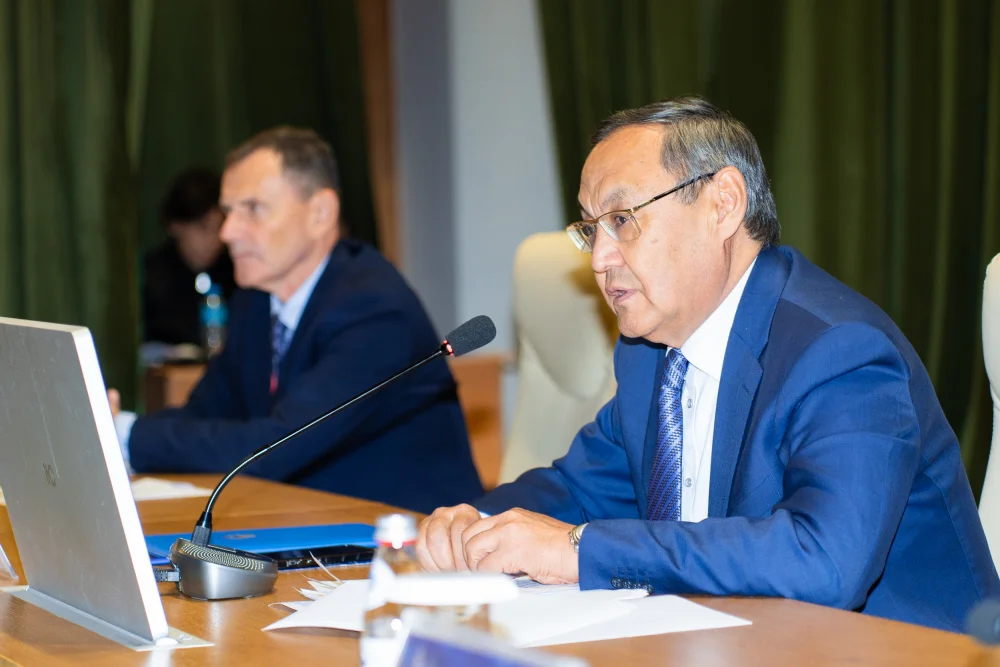 ҚР Ұлттық ғылым академиясында алғаш рет ТМД елдері ғалымдарының форумы өтті — Фотосурет 43