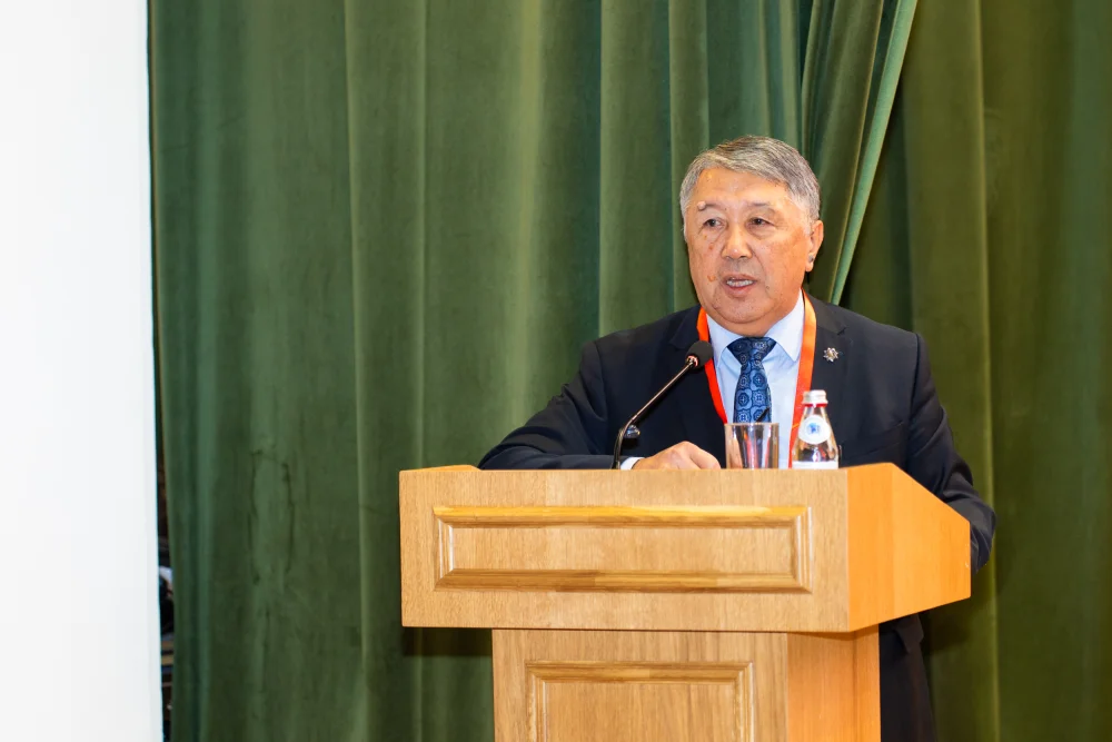 ҚР Ұлттық ғылым академиясында алғаш рет ТМД елдері ғалымдарының форумы өтті — Фотосурет 31