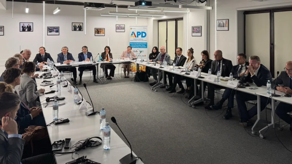 Қазақстан мен Германия аграрлық диалогтың алтыншы кезеңіндегі басым бағыттарды айқындады — Фотосурет 6