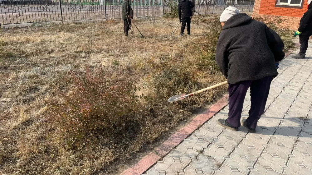Сарыбастау ауылдық округінде «Таза Қазақстан» акциясы өтті — Фотосурет 2