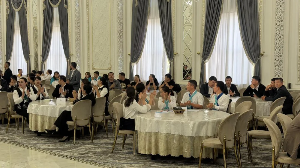 САРЫАҒАШТА АУДАН ӘКІМІНІҢ КУБОГЫ ҮШІН РЕСПУБЛИКАЛЫҚ “IQ BATTLE”ЗИЯТКЕРЛІК САЙЫСЫ ӨТТІ! — Фотосурет 4